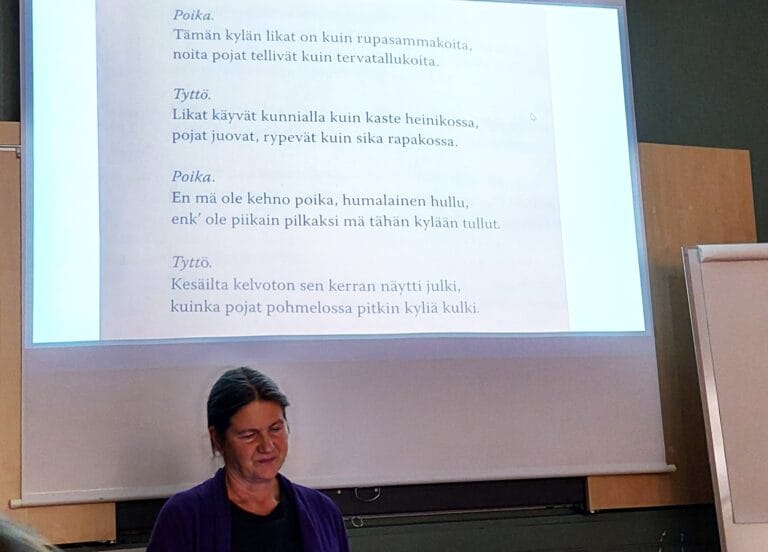 Taivas on sininen ja valkoinen